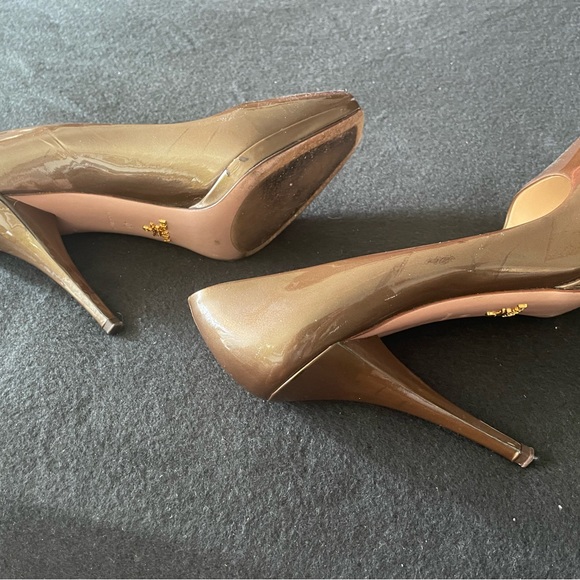 Gorgeous Prada Heels! - Picture 5 of 5